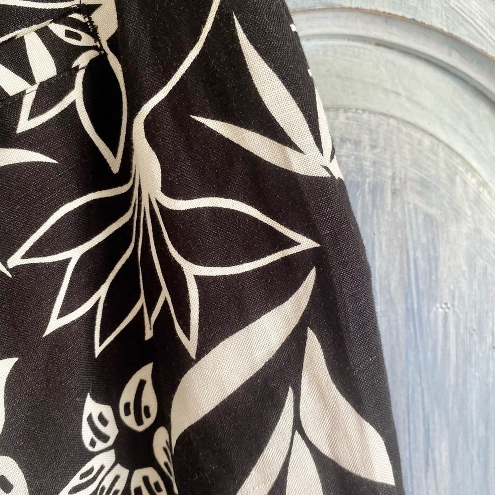 David Brooks Black and Cream Linen Blend Pants - Picture 5 of 11